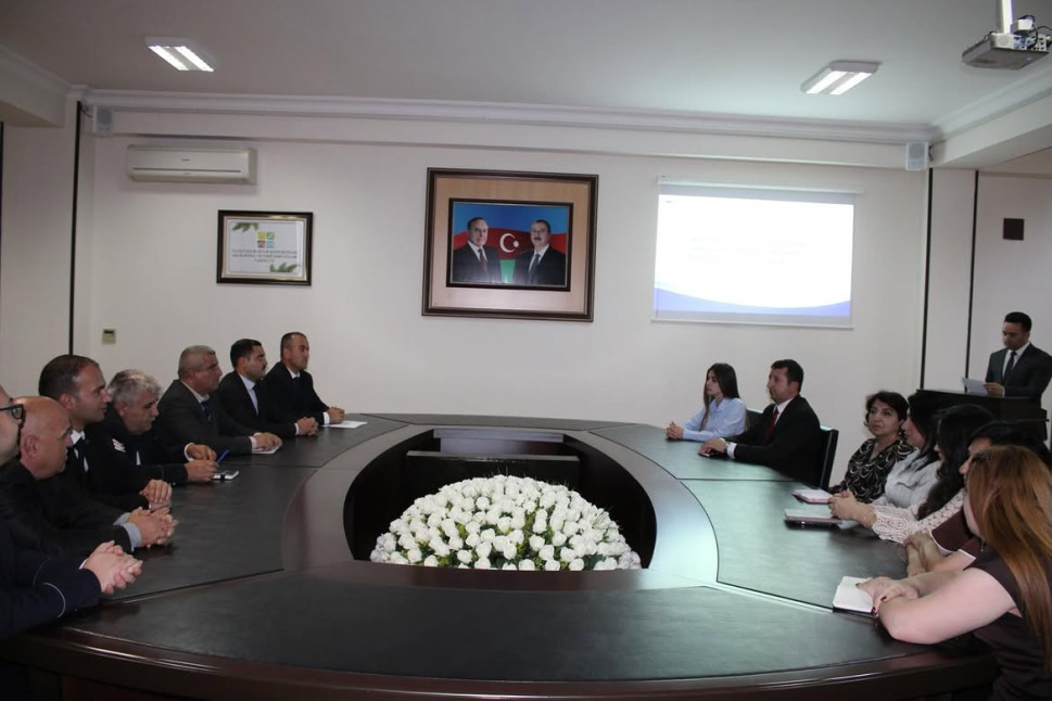 Vətəndaş müraciətlərinə baxılması qaydaları ilə bağlı təlim keçirilib
